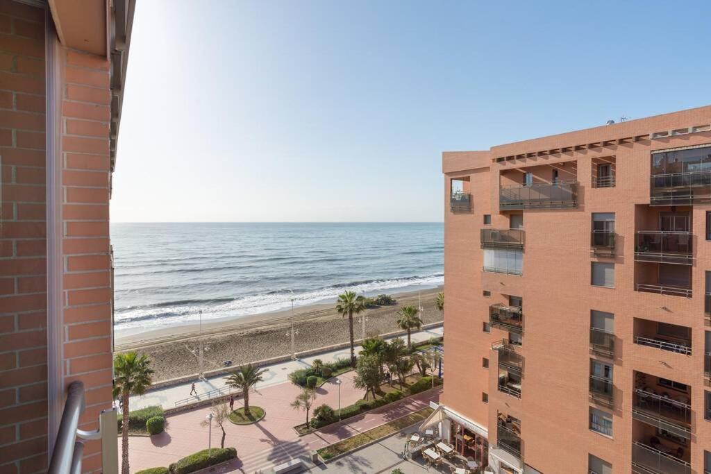 Tgh Malaga We Love The Sea Buitenkant foto